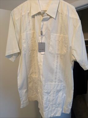 Giancarlo White Short-Sleeve Embroidered Button-Down Shirt